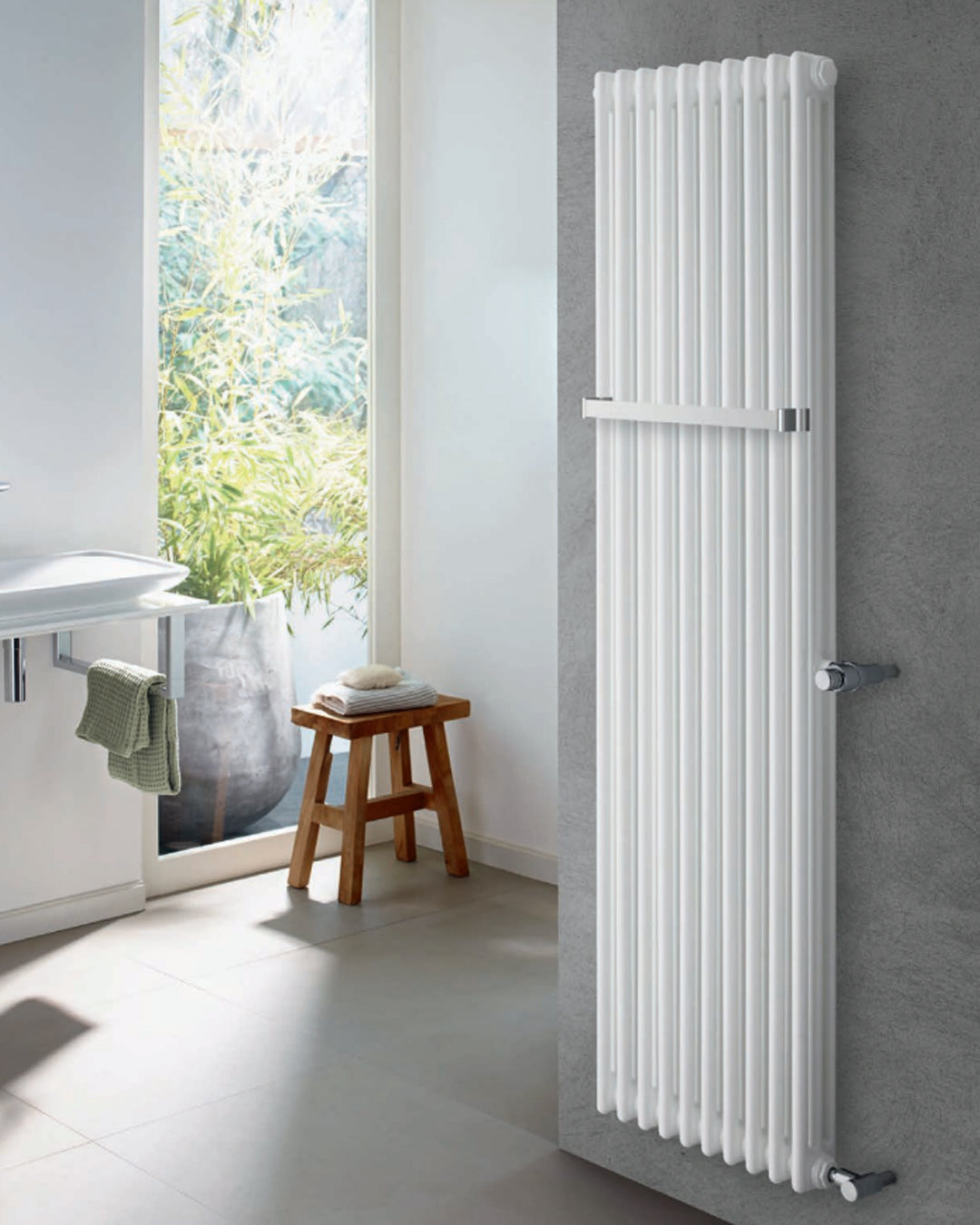 Zehnder Charleston Radiatore tubolare a 3 colonne 2000x644 mm 14 elementi