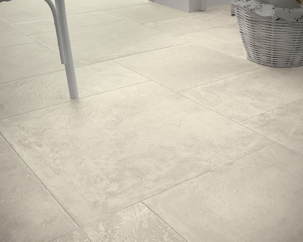 Castelvetro Matiere White piastrella gres effetto pietra 45x45