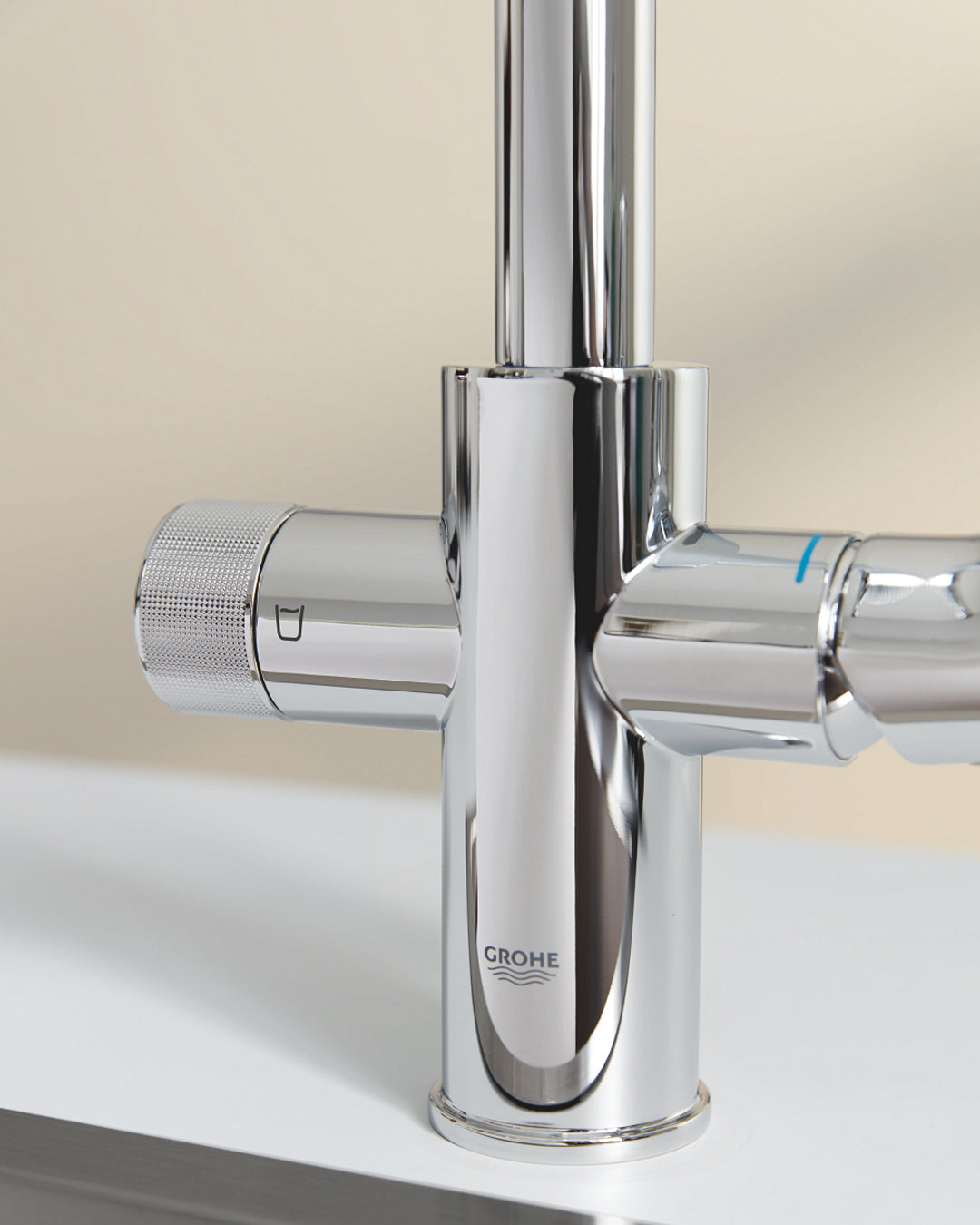 Grohe Blue Pure Baucurve miscelatore lavello cromo con filtro 5 fasi