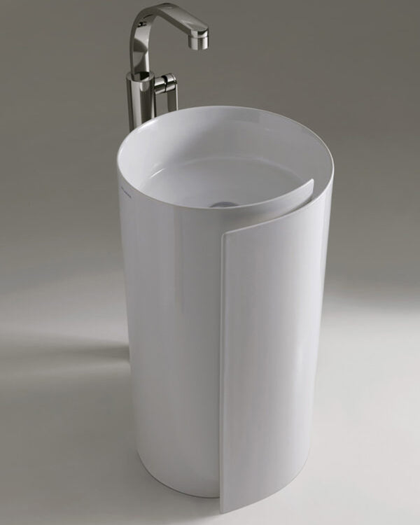 Lavabo freestanding Flaminia Monoroll con scarico a pavimento