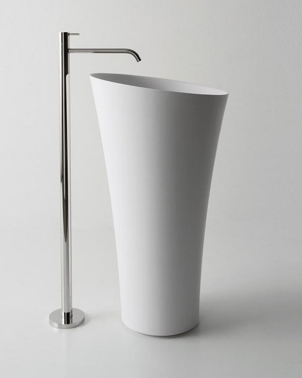 Lavabo da terra Antoniolupi Tuba in Flumood con scarico a pavimento